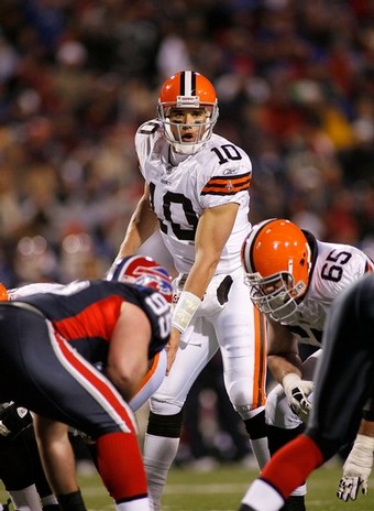 Photo: Cleveland Browns quarterback Brady Quinn (10) prior to the start of  the game. - CLE200909130703 