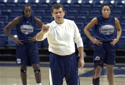 coach auriemma picture 1